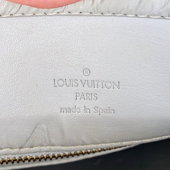 Louis Vuitton Houston Tote - Vintage Yellow (Grey Interior) Vernis Leather - Picture 16 of 17